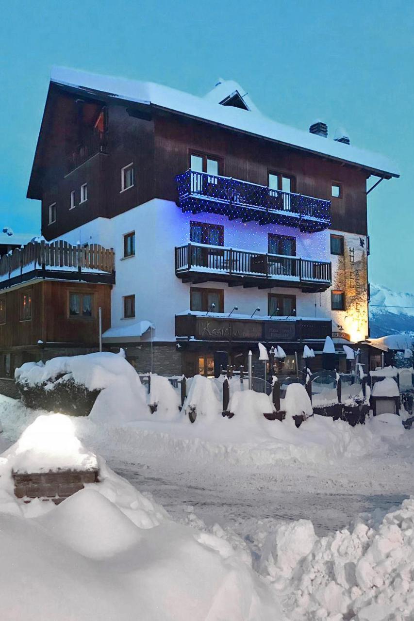Hotel Assietta Oulx Exteriér fotografie
